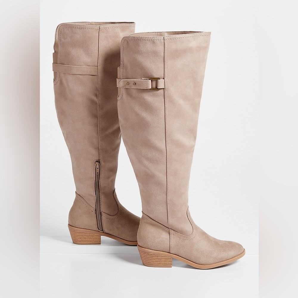 maurice tan suade boots size 8 EWC
